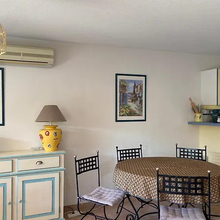 Bastide De L'escalette, Charmante Bastide Pour 6 Personnes Avec Piscine Сasa de vacaciones *